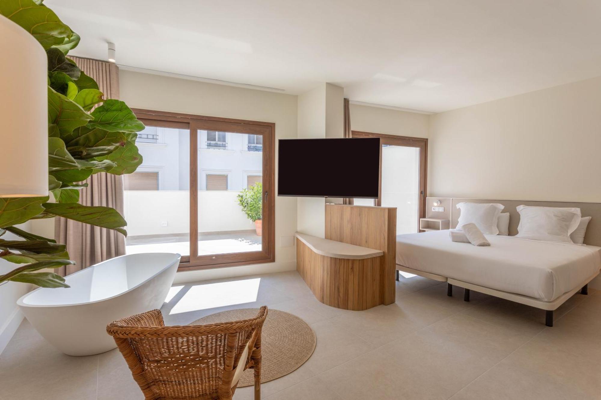 Reina Victoria Velazquez Apartment Alicante Exterior photo