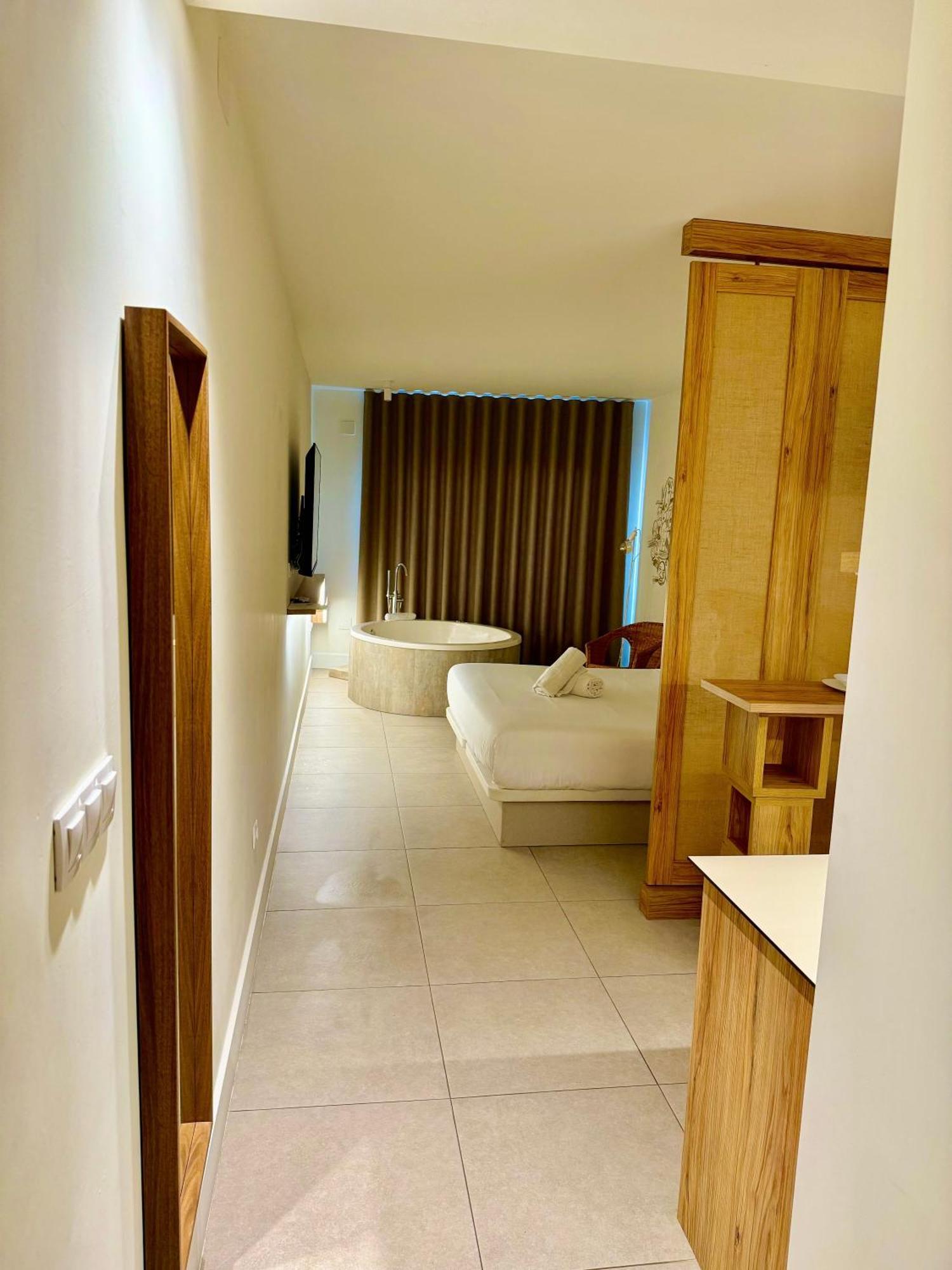Reina Victoria Velazquez Apartment Alicante Exterior photo